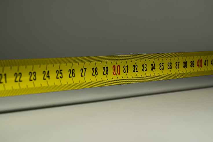 yellow measuring tape